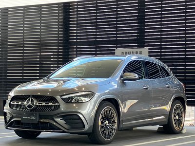 MERCEDES-BENZ GLA - 1