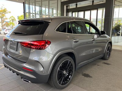 MERCEDES-BENZ GLA - 5