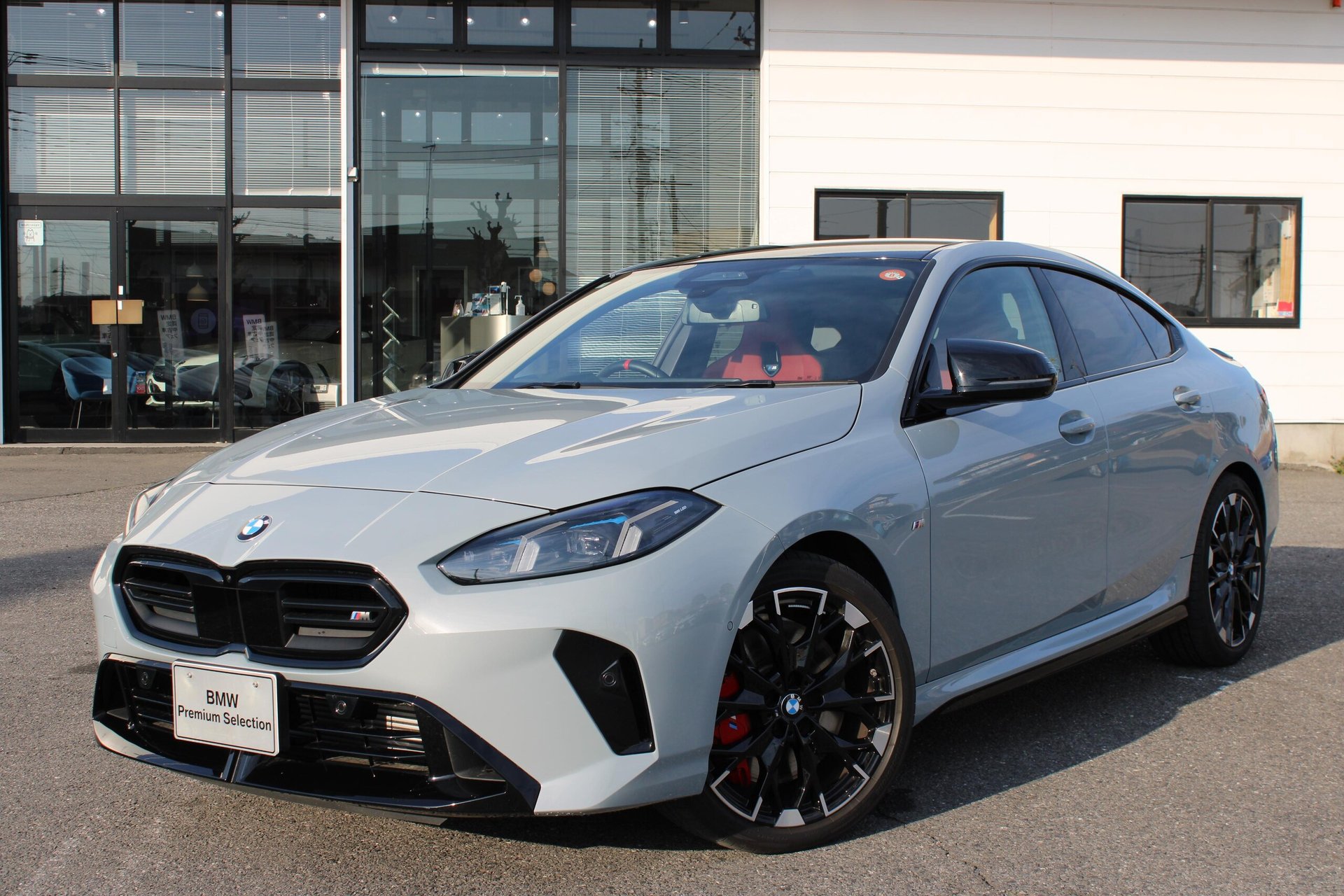 BMW 2 SERIES GRAN COUPE - View 1