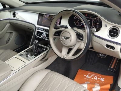 BENTLEY FLYING SPUR - 3