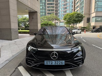 2022 Mercedes-BENZ EQS 照片 2
