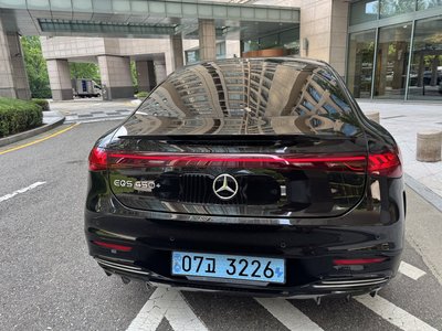 2022 Mercedes-BENZ EQS 照片 3