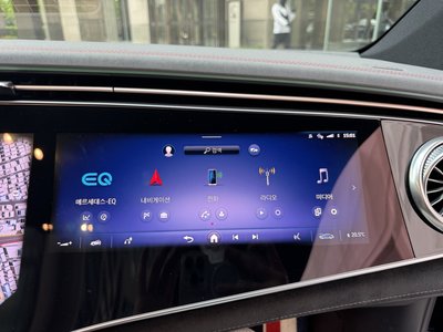 2022 Mercedes-BENZ EQS 照片 9