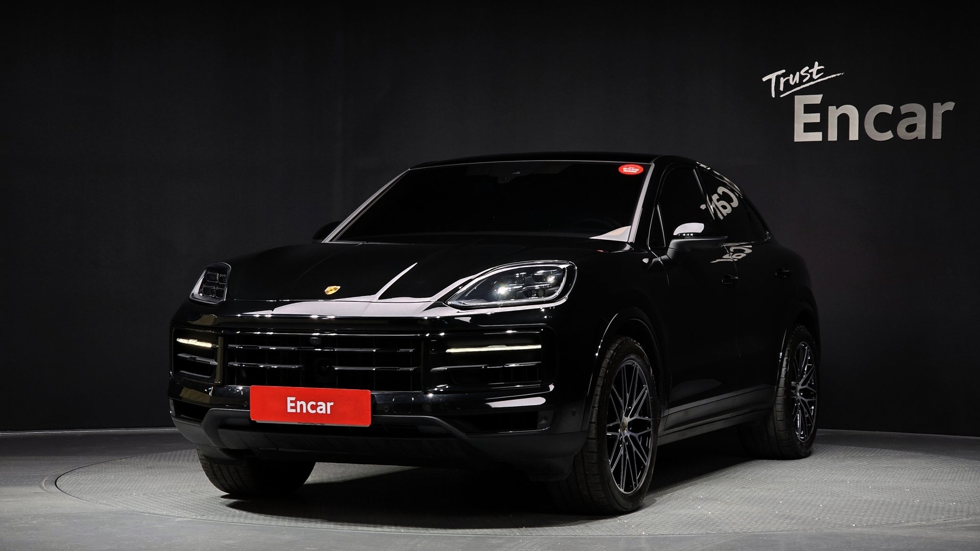 PORSCHE CAYENNE - View 1