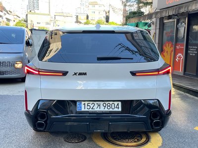 2023 BMW XM photo 3