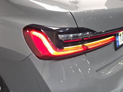 BMW 7 SERIES - 10