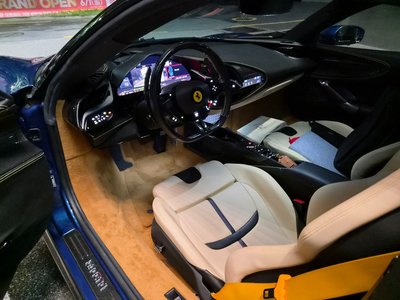 صورة مصغرة 11 لـ 2023 Ferrari SF90 STRADALE