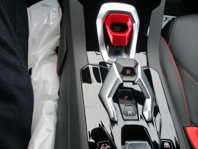 صورة مصغرة 18 لـ 2022 Lamborghini HURACAN
