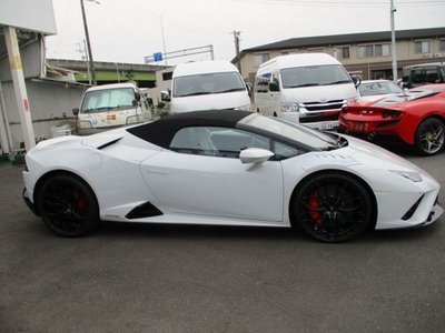 صورة 4 لـ 2022 Lamborghini HURACAN