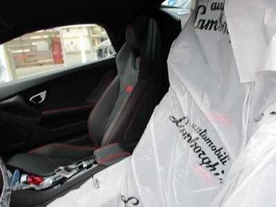 صورة 5 لـ 2022 Lamborghini HURACAN