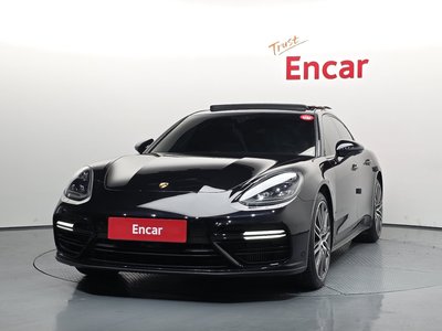 PORSCHE PANAMERA - 2