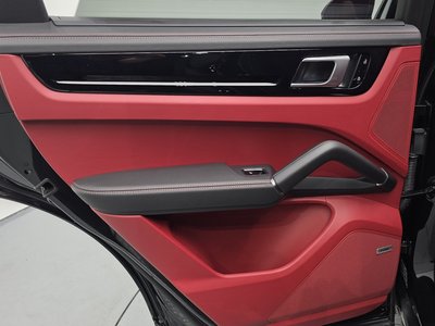 2021 Porsche CAYENNE 缩略图 15