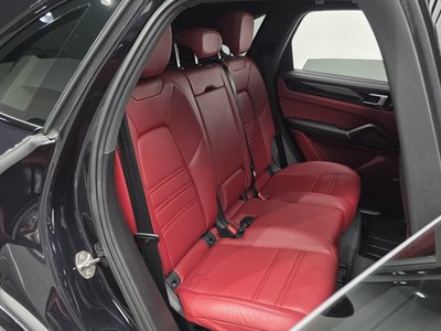 2021 Porsche CAYENNE 缩略图 17