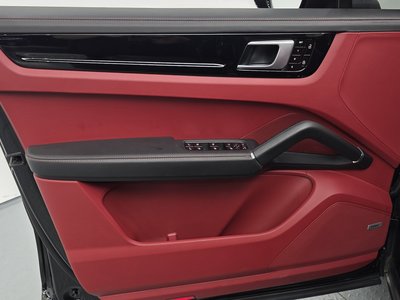 2021 Porsche CAYENNE 缩略图 27