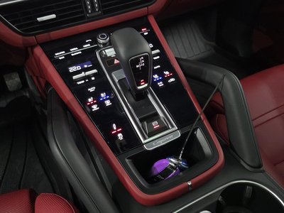 2021 Porsche CAYENNE 缩略图 12