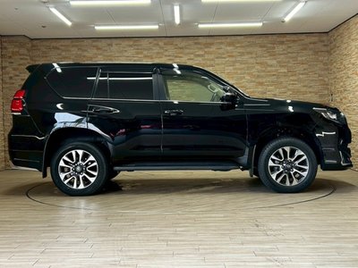 صورة مصغرة 33 لـ 2021 Toyota LAND CRUISER PRADO