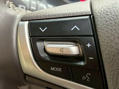 صورة مصغرة 49 لـ 2021 Toyota LAND CRUISER PRADO