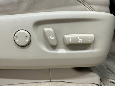 صورة مصغرة 43 لـ 2021 Toyota LAND CRUISER PRADO