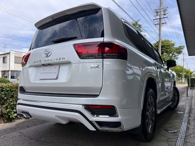 صورة مصغرة 28 لـ 2023 Toyota LAND CRUISER 300