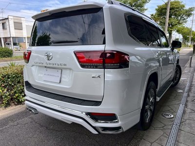 صورة مصغرة 23 لـ 2023 Toyota LAND CRUISER 300