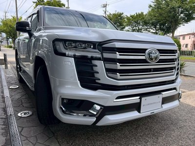 صورة مصغرة 14 لـ 2023 Toyota LAND CRUISER 300