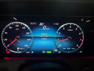 MERCEDES-BENZ E-CLASS - 8