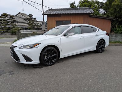 LEXUS ES - 7