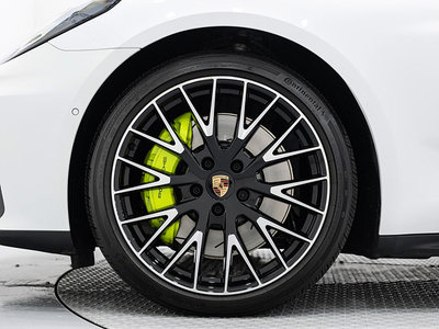 PORSCHE PANAMERA - 6