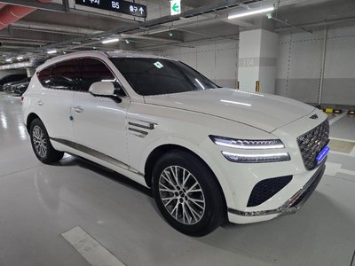 صورة 2 لـ 2025 Genesis GV80