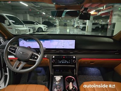 صورة 4 لـ 2025 Genesis GV80