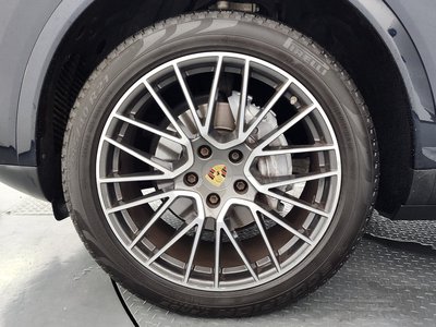 صورة 6 لـ 2019 Porsche CAYENNE