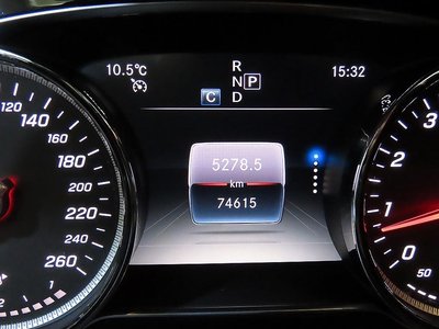 MERCEDES-BENZ E-CLASS - 9