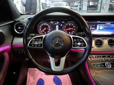 MERCEDES-BENZ E-CLASS - 8