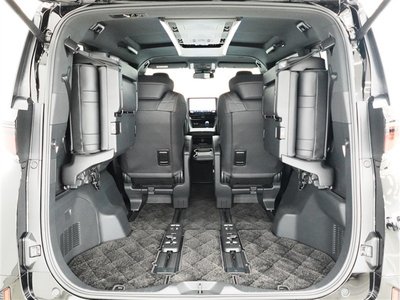 صورة مصغرة 33 لـ 2023 Toyota VELLFIRE