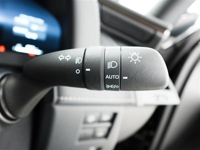 صورة مصغرة 22 لـ 2023 Toyota VELLFIRE