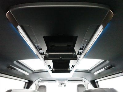 صورة مصغرة 30 لـ 2023 Toyota VELLFIRE