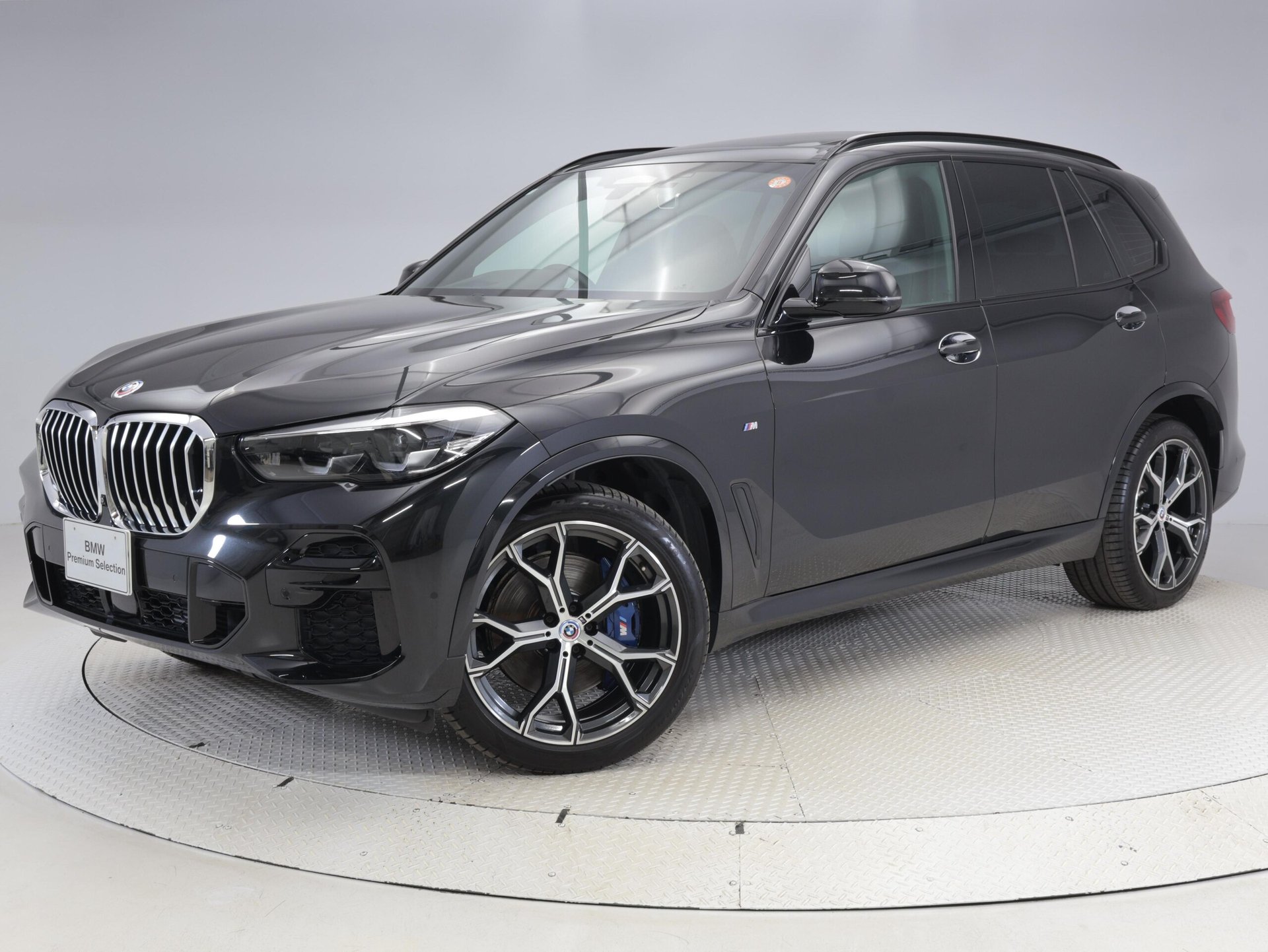 BMW X5 - View 1
