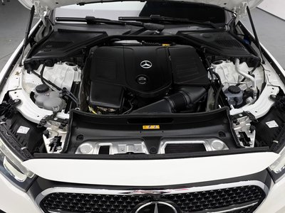 MERCEDES-BENZ E-CLASS - 7