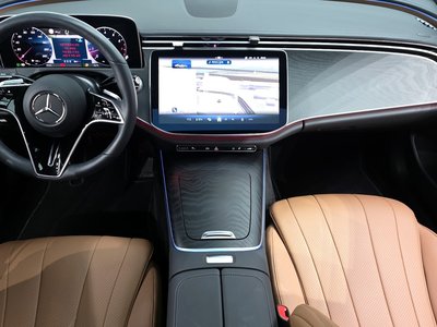 MERCEDES-BENZ E-CLASS - 5