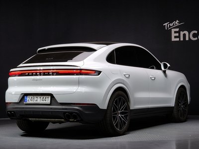 PORSCHE CAYENNE - 4