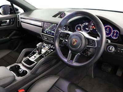 PORSCHE CAYENNE COUPE - 5