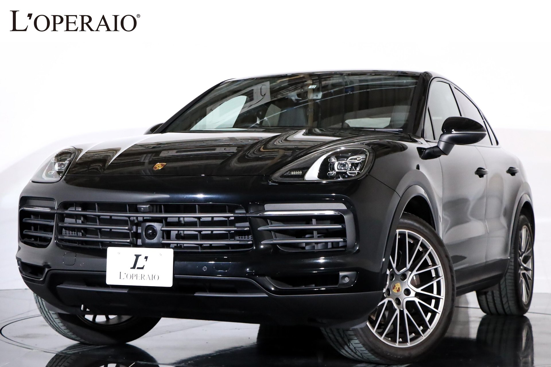 PORSCHE CAYENNE - View 1