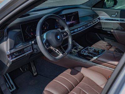 BMW 7 SERIES - 7