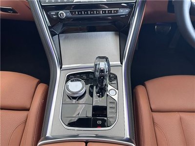 2019 BMW 8 SERIES thumbnail 19