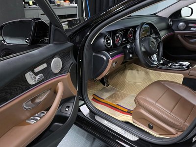 MERCEDES-BENZ E-CLASS - 10