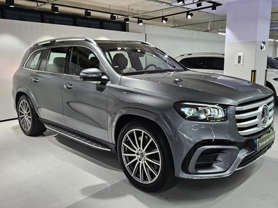 2025 Mercedes-BENZ GLS photo 4