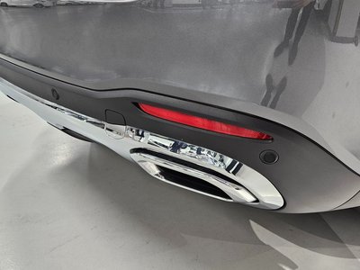 2025 Mercedes-BENZ GLS — миниатюра 11