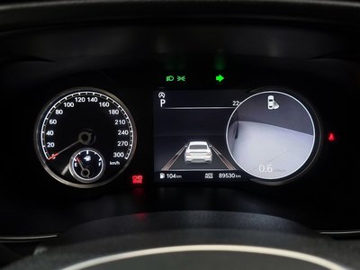 صورة 8 لـ 2021 Genesis THE NEW G70