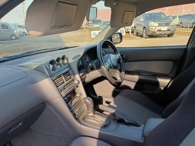 صورة مصغرة 40 لـ 1998 Nissan SKYLINE
