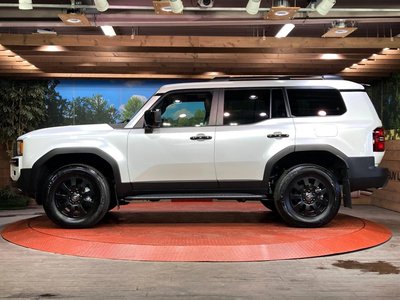 2024 Toyota LAND CRUISER 250 — миниатюра 29